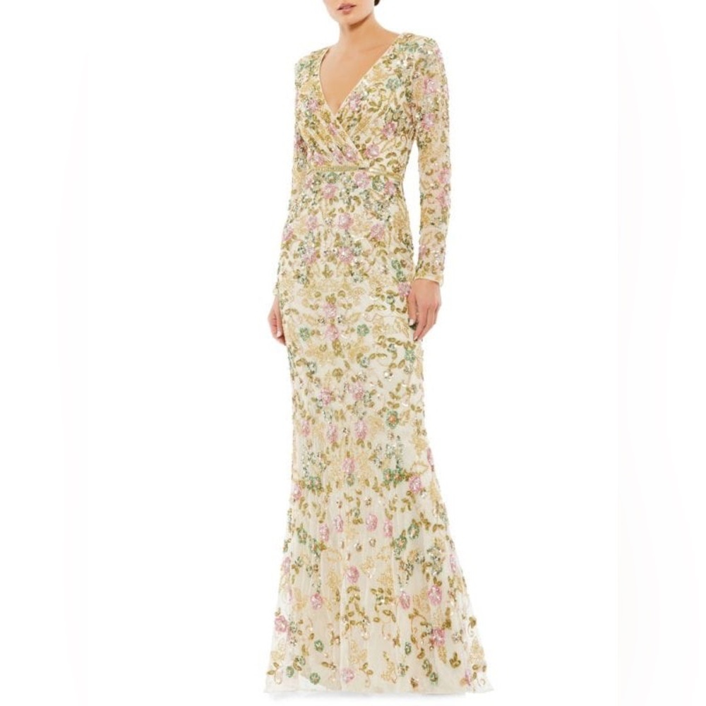 MAC DUGGAL
Surplice Sequin Trumpet Gown